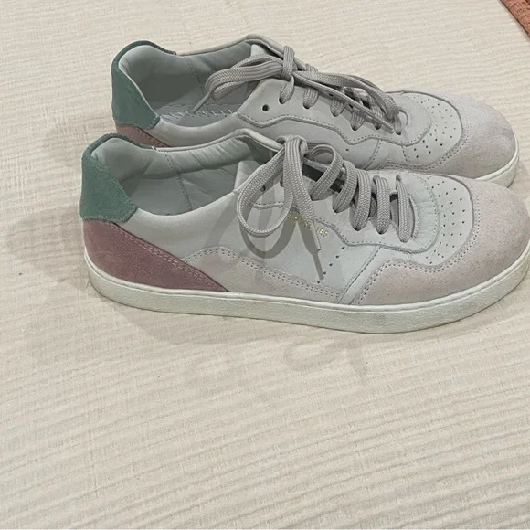 Groundies Women's Multicolor Sneakers - Picture 3 of 6